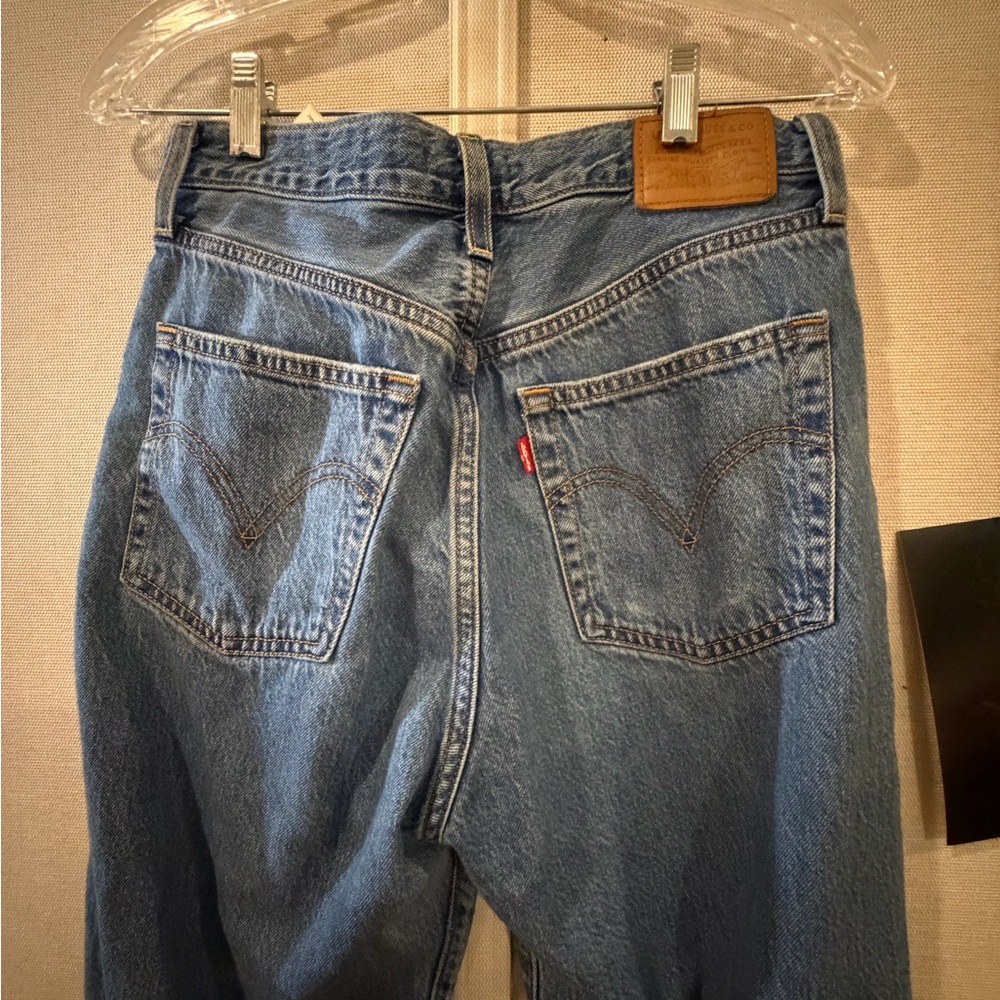 Levi's Straight Ankle High Rise Ribbed Denim Jeans - Classic Blue